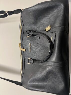 Michael Kors Black Leather Duffle Bag (Large) – Like New